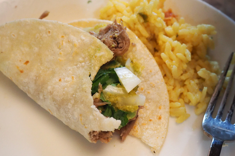 やっぱりコーントルティーヤで