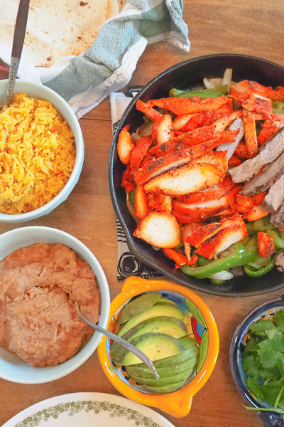 チキン＆ビーフファヒータディナー