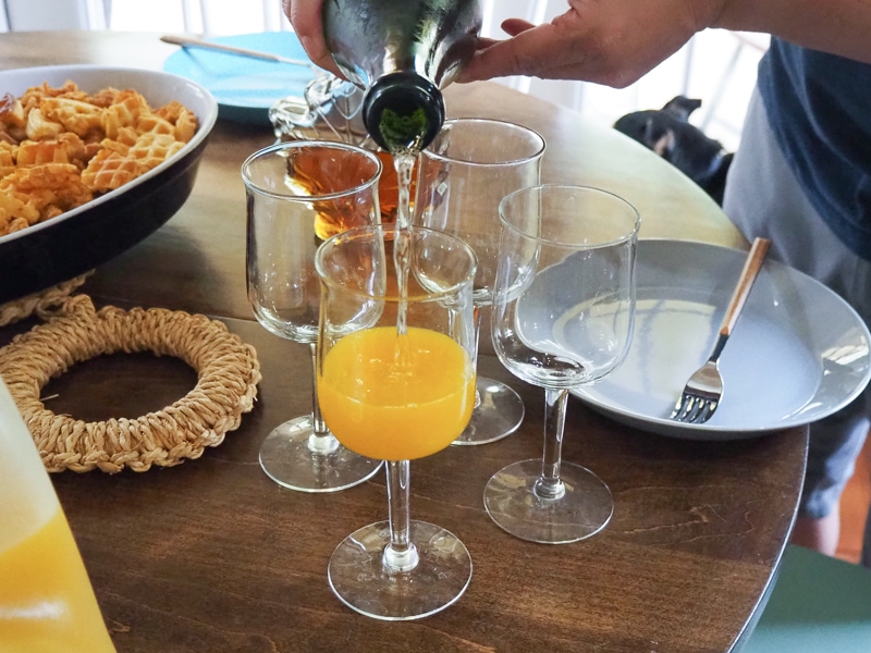 マンゴーミモザ