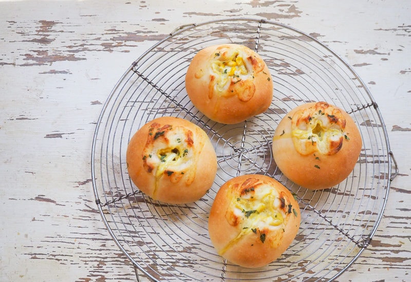 カレーツナコーンマヨパン