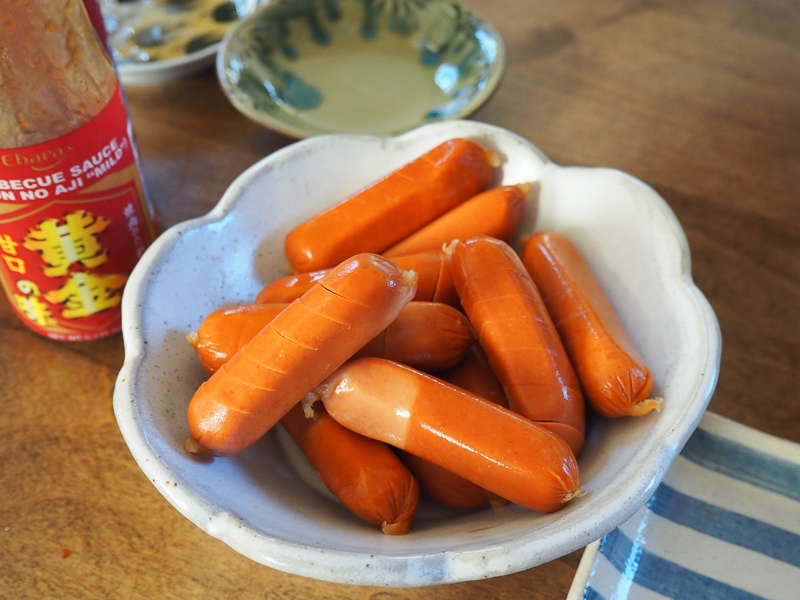 日本風のソーセージ