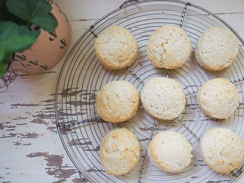 腹割れなしスコーン