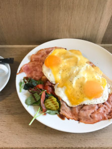 ダッチブレックファースト（トップ）