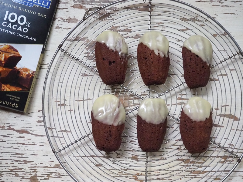 チョコレートマドレーヌ