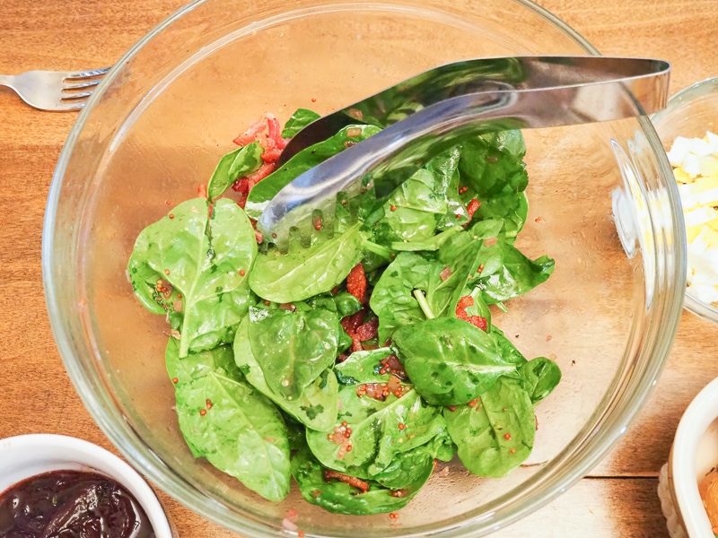 ベーコン入りほうれん草のサラダ