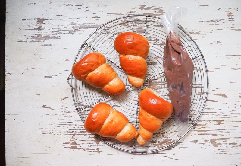 コロネパンとチョコカスタード