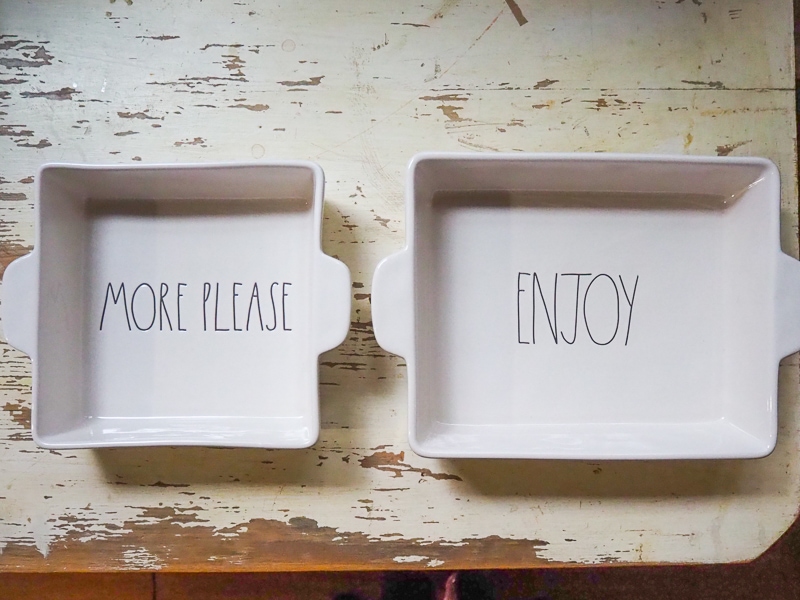 Rae Dunnのベーキングディッシュ