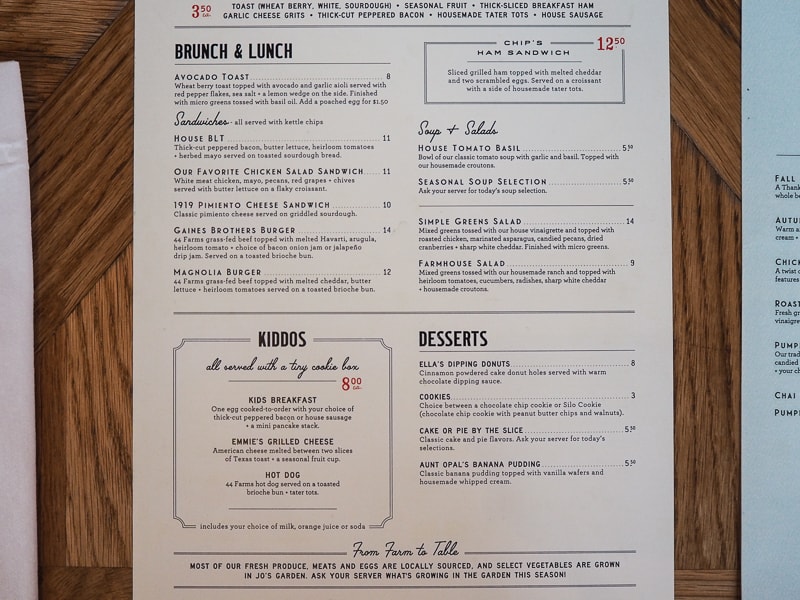 意外にリーズナブルなメニュー