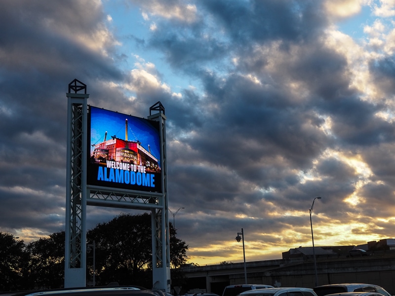 アラモドーム