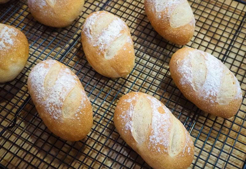 最初の課題・小麦パン