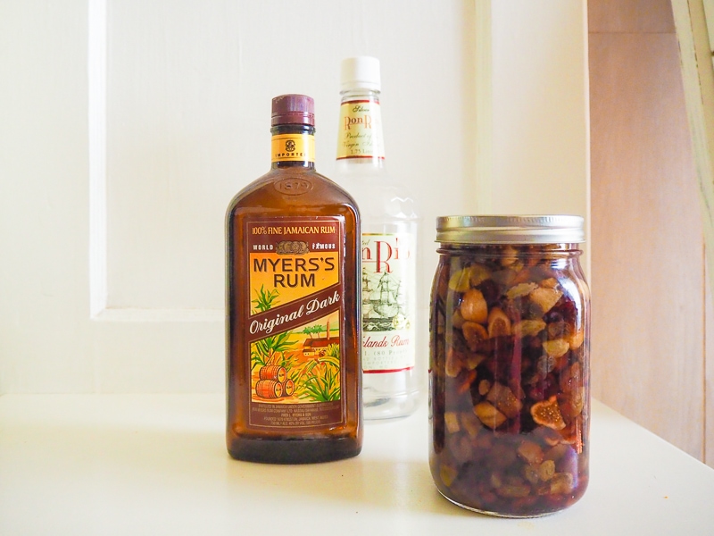 ドライフルーツのラム酒漬け