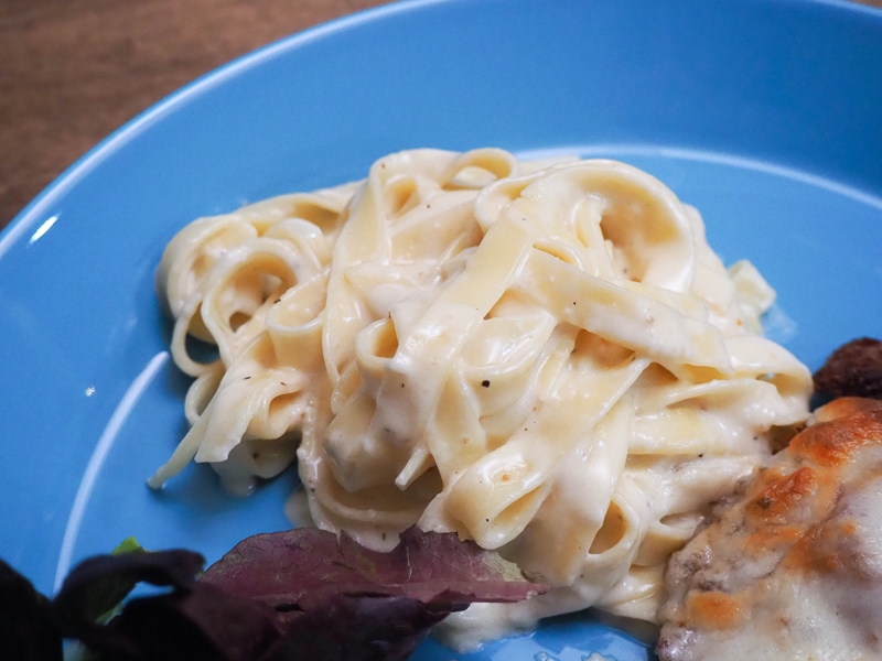 手打ちパスタのアルフレッドソース