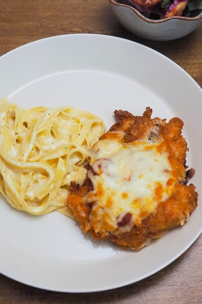 アメリカのイタリアンレストラン風ディナー