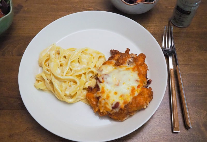 アメリカのイタリアンレストラン風ディナー