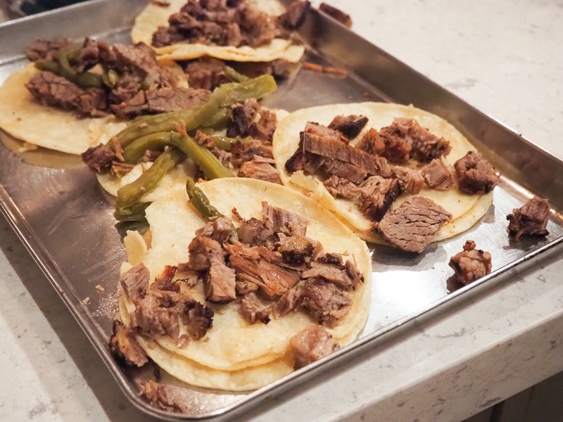 BBQポークタコス