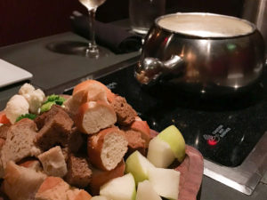 チーズフォンデュ