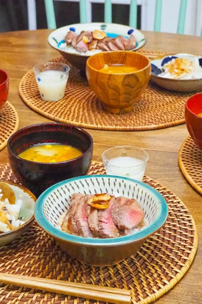 ステーキ丼の献立