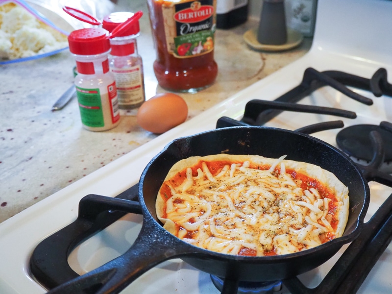 ロッジのフライパンで