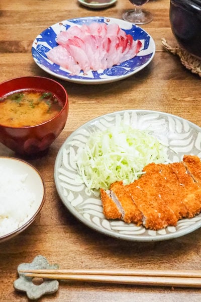 とんかつとお刺身の少しだけ特別なディナー。