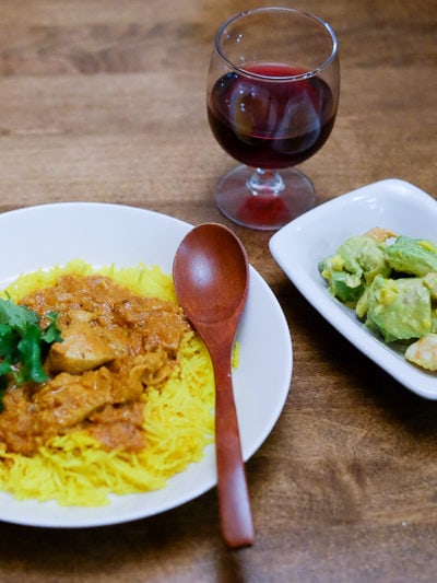 チキンティッカマサラ＆アボカドと海老のサラダ