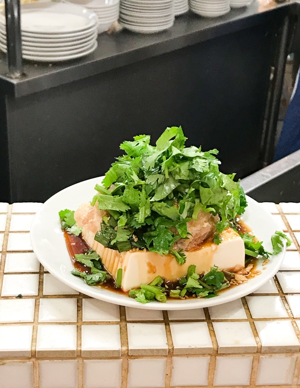 パクチーよだれやっこ