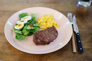 ステーキディナー