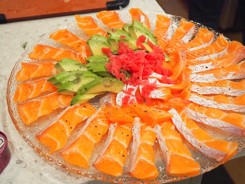 サーモンカルパッチョ