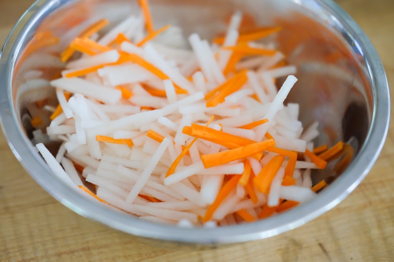 太目に切ります