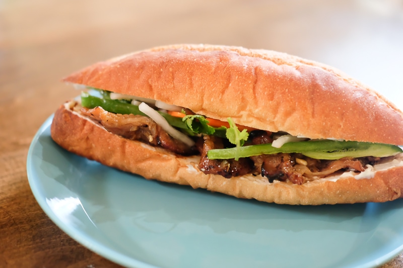 バーベキューポークのバインミー