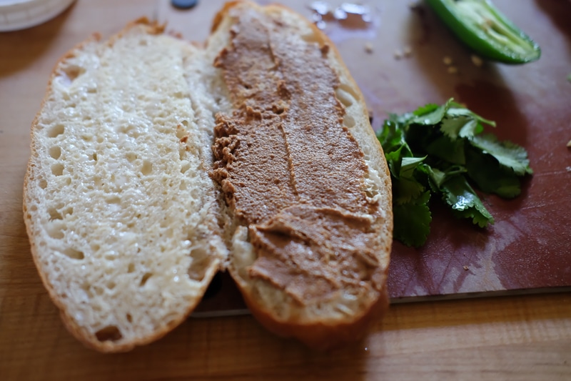 レバーペーストを塗る