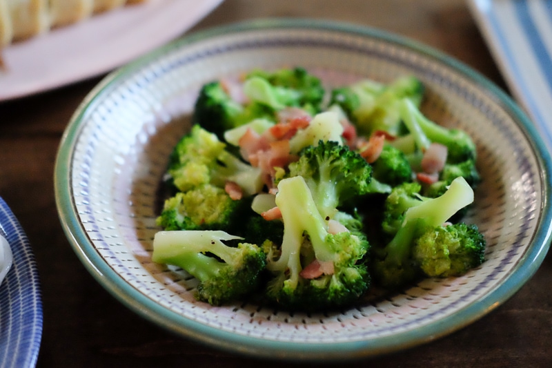 ブロッコリー・ペペロンチーノ風