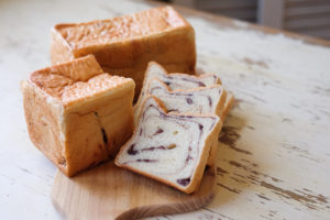 あん入り食パン