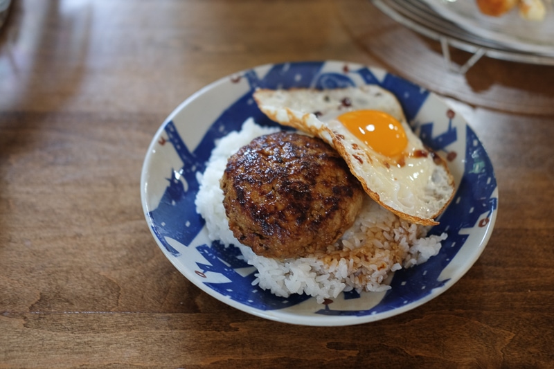 ロコモコ丼