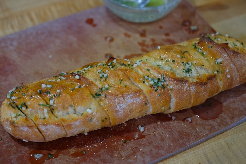 残ったバターはかけちゃう