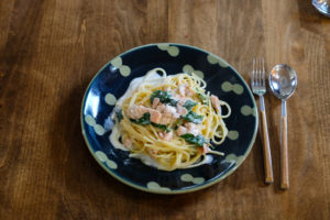 サーモンとほうれん草のブレンデークリームソース