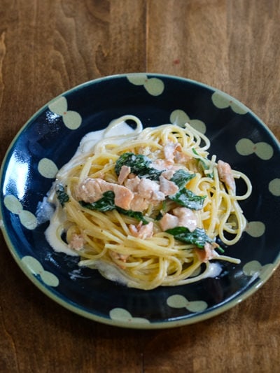 サーモンとほうれん草のブレンデークリームソース