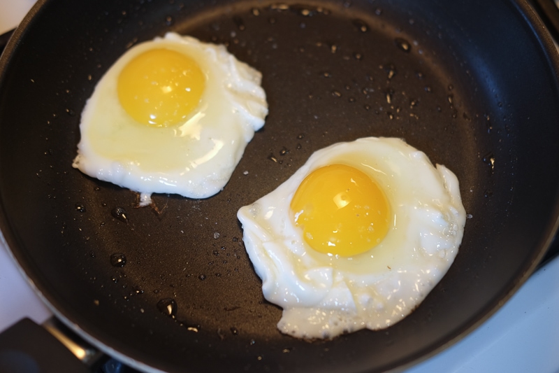 目玉焼き