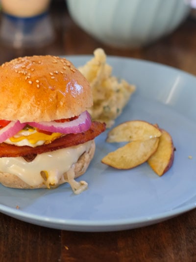 ベーコンエッグバーガー