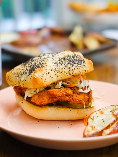 フライドチキンサンドイッチ