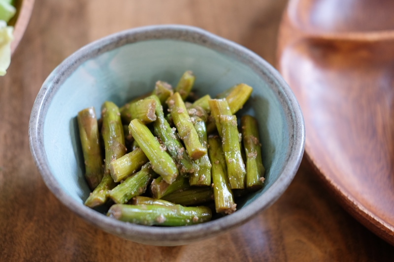 アスパラの胡麻和え