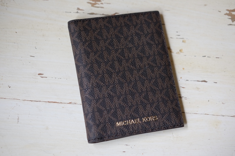 パスポートケース