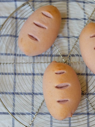 さつまいもクリームパン