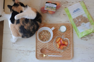 ハワイのグラノーラとプラムチェリー