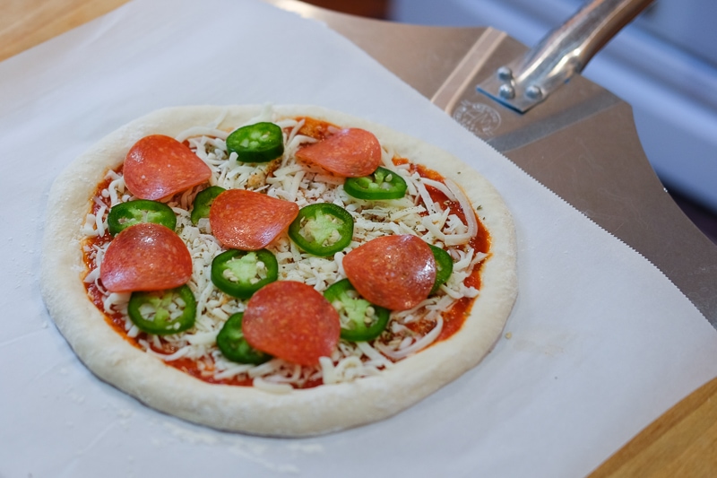 トッピングを乗せて