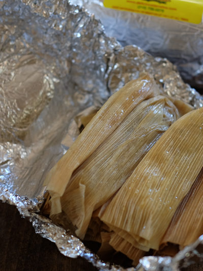 コーンの皮につつんである