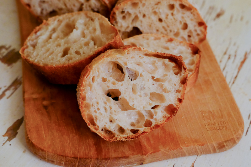 バゲットっぽく焼いてみた