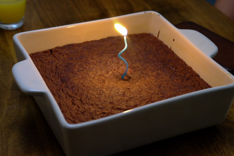 チョコレートもちケーキ