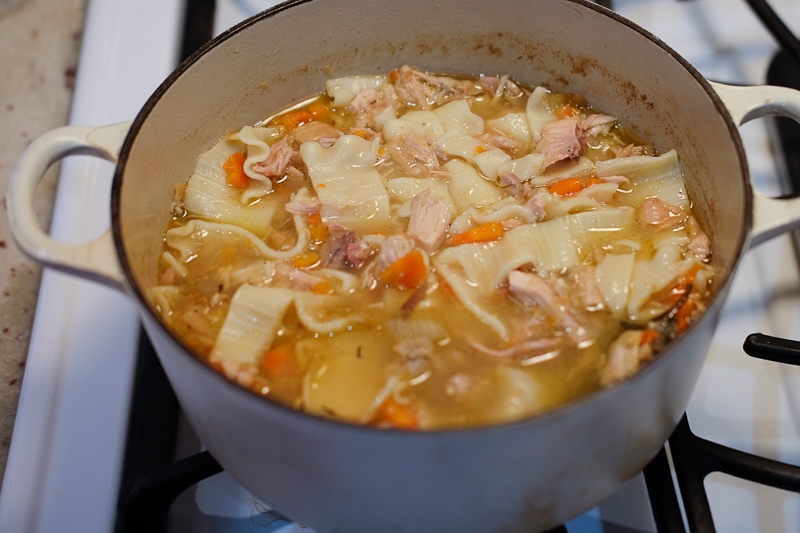 ターキーヌードルスープ