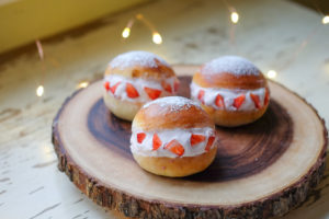 いちごでおめかし