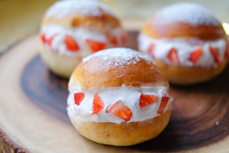 歯切れのいいブリオッシュ